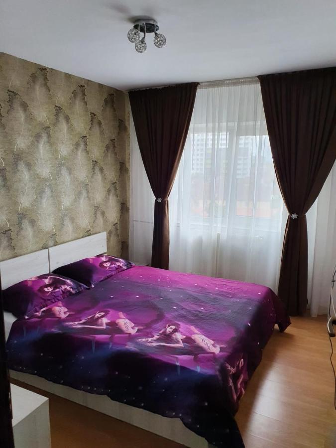 Apartament Lux 3 camere Oradea Extérieur photo